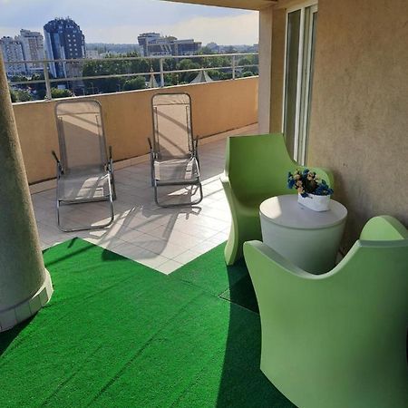 Apartament With Terras キシナウ エクステリア 写真