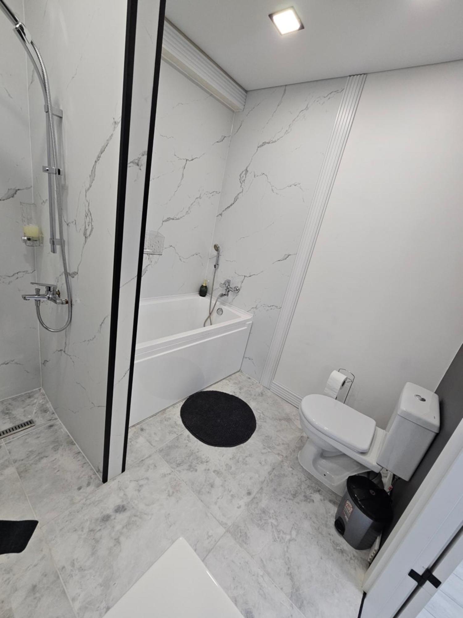 Apartament With Terras キシナウ エクステリア 写真