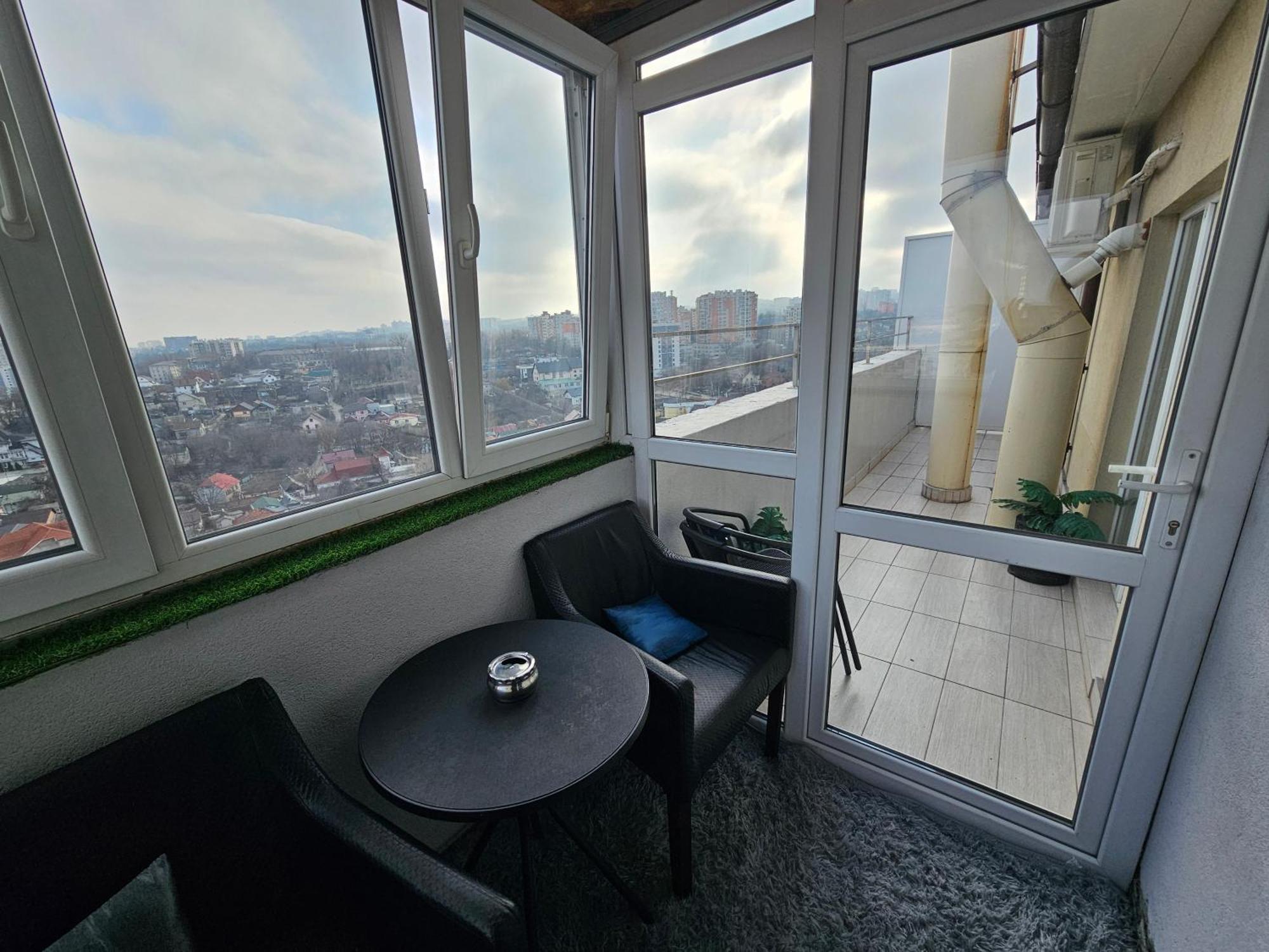 Apartament With Terras キシナウ エクステリア 写真