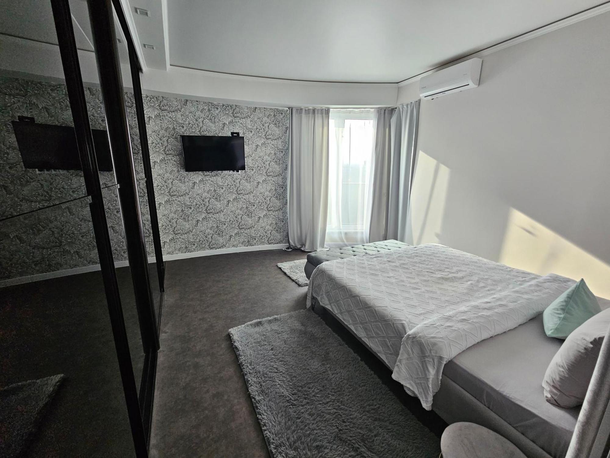 Apartament With Terras キシナウ エクステリア 写真