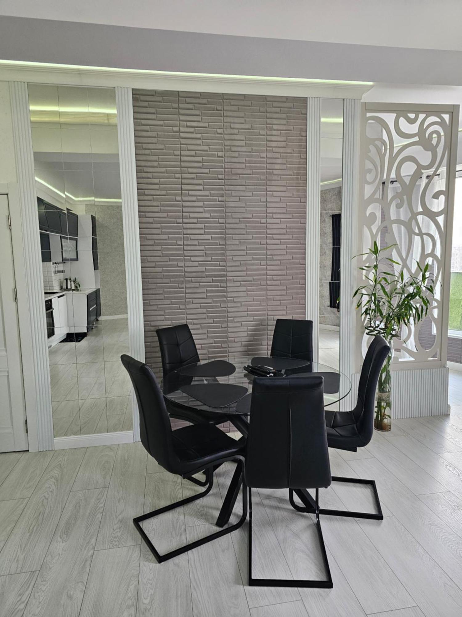 Apartament With Terras キシナウ エクステリア 写真